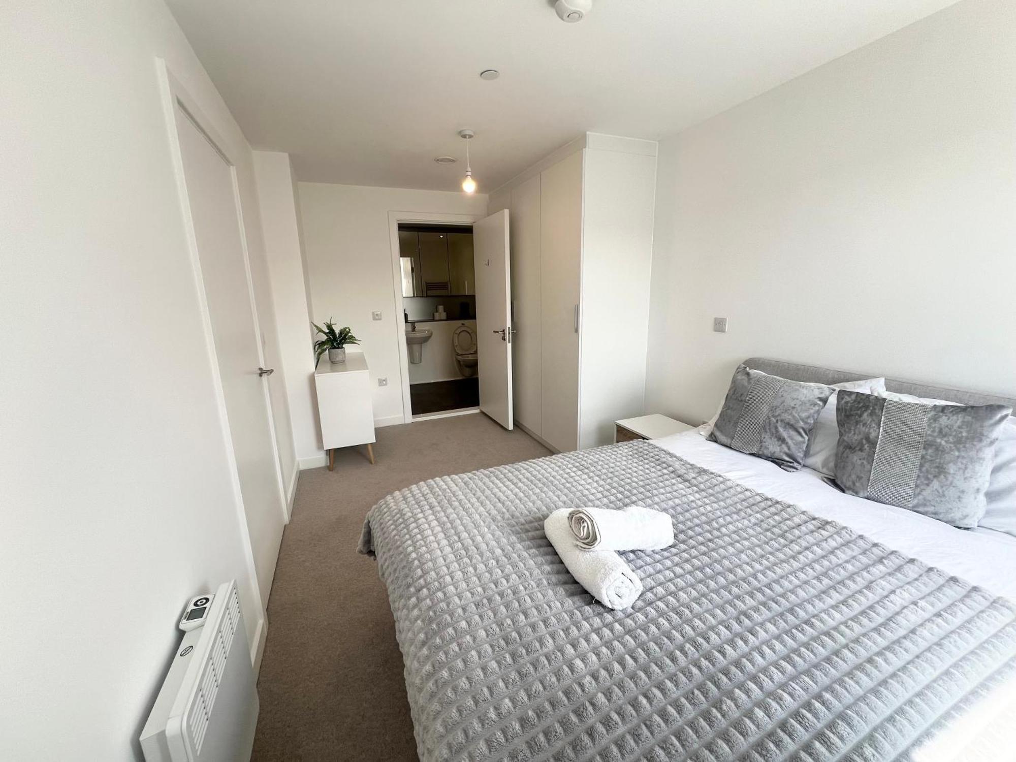 Lovely 2 Bedroom Apartment Manchester Zewnętrze zdjęcie