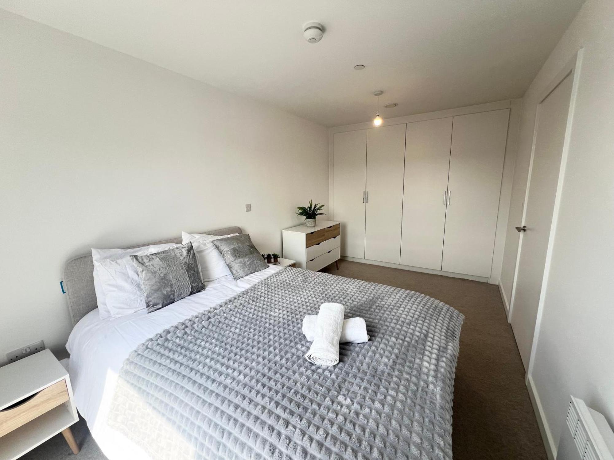 Lovely 2 Bedroom Apartment Manchester Zewnętrze zdjęcie